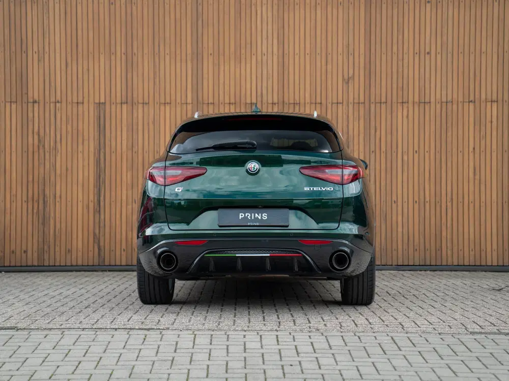 Alfa Romeo Stelvio 2.0T 280pk AWD Ti Lusso MY21 uit 2020, foto 5