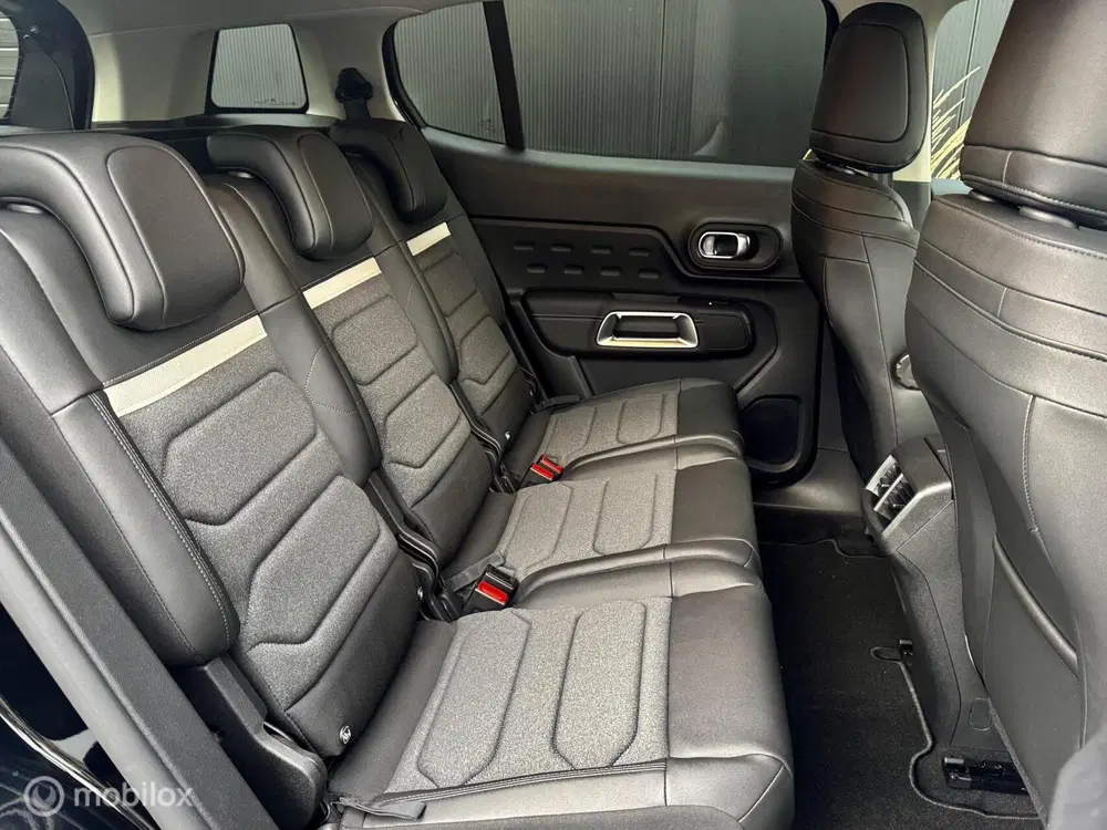 Citroën C5 Aircross Citroen C5 Aircross 1.6 Plug-in Hybrid 225 uit 2025, foto 11