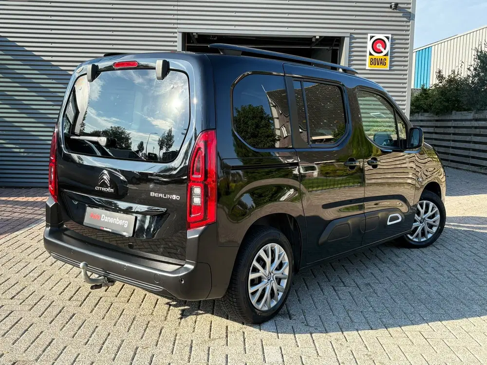 Citroën Berlingo Citroen Berlingo 1.2 PureTech Shine TREKHA uit 2019, foto 3