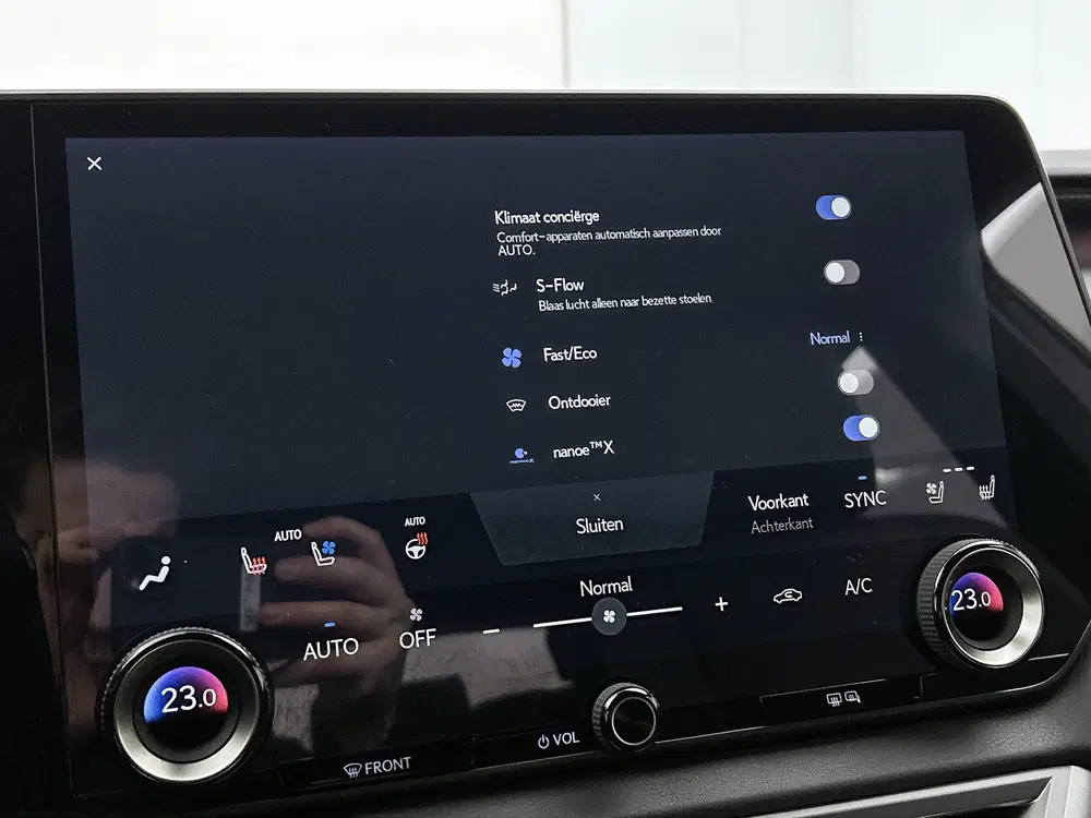 Lexus RX 450h+ Plug-in Hybrid F Sport Design uit 2026, foto 11