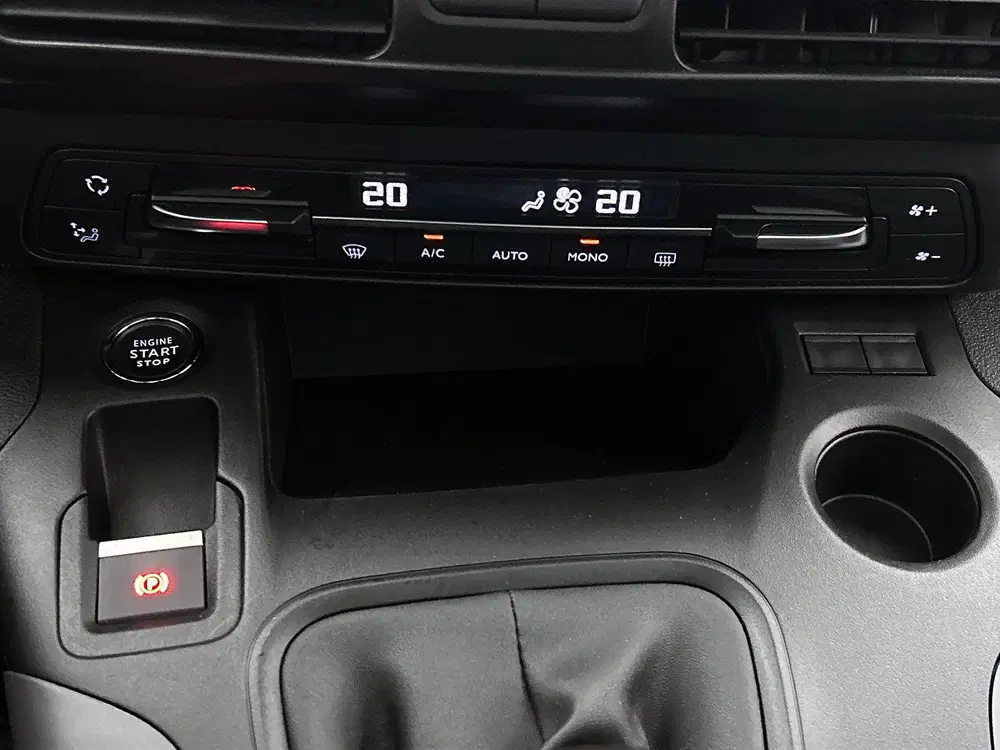 Toyota Proace City 1.2 Turbo Dynamic uit 2020, foto 12