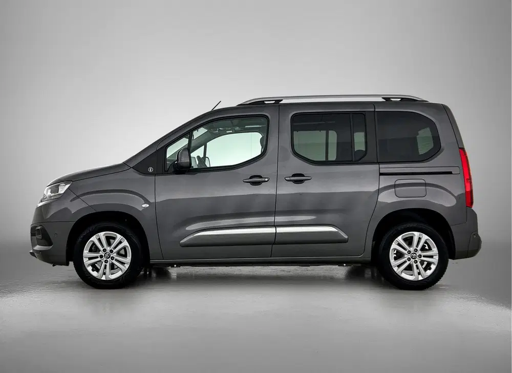 Toyota Proace City 1.2 Turbo Dynamic uit 2020, foto 3