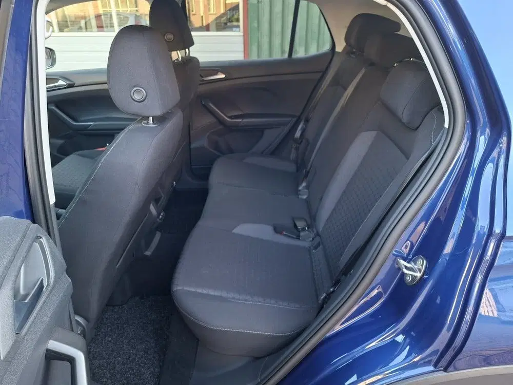 Volkswagen T-Cross 1.0 TSI Life uit 2022, foto 10