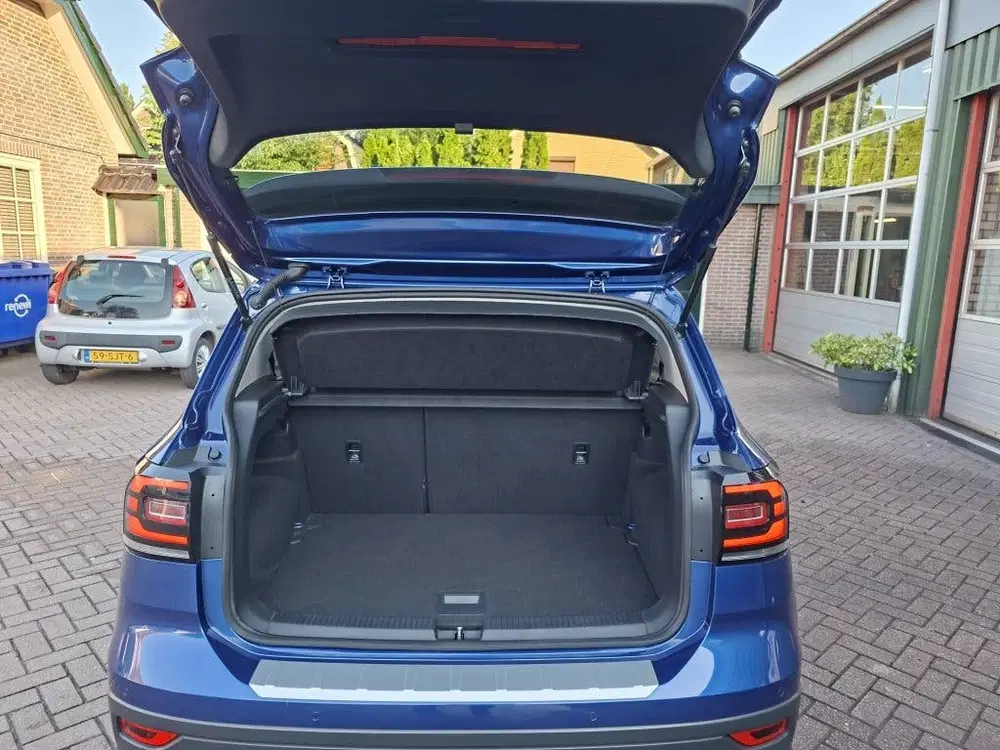 Volkswagen T-Cross 1.0 TSI Life uit 2022, foto 9