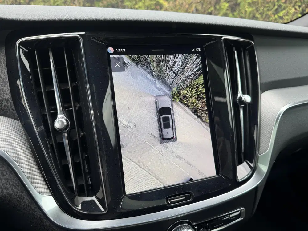 Volvo V60 T8 Plug-in hybrid AWD Plus Dark uit 2026, foto 6