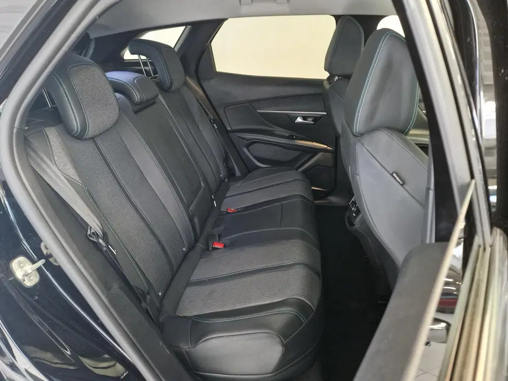 Peugeot 3008 1.6 Plug-in-Hybrid 225pk Allure SOH 94 uit 2022, foto 10