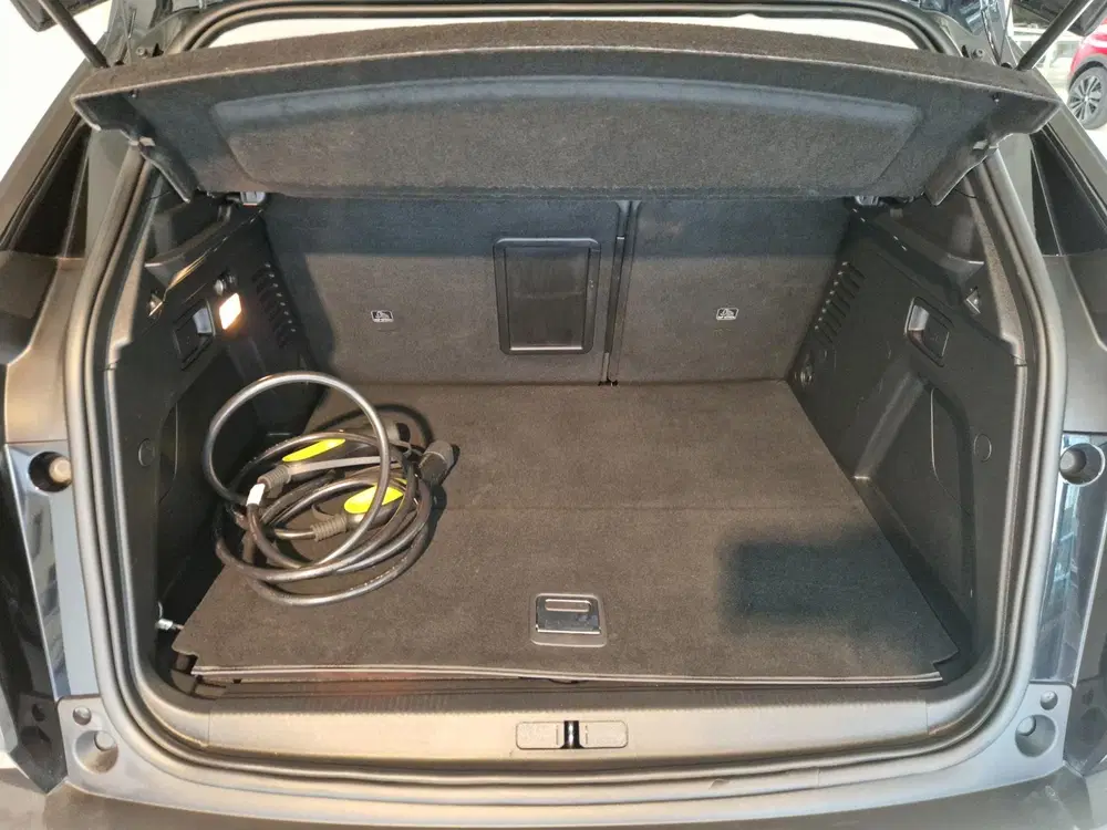 Peugeot 3008 1.6 Plug-in-Hybrid 225pk Allure SOH 94 uit 2022, foto 11