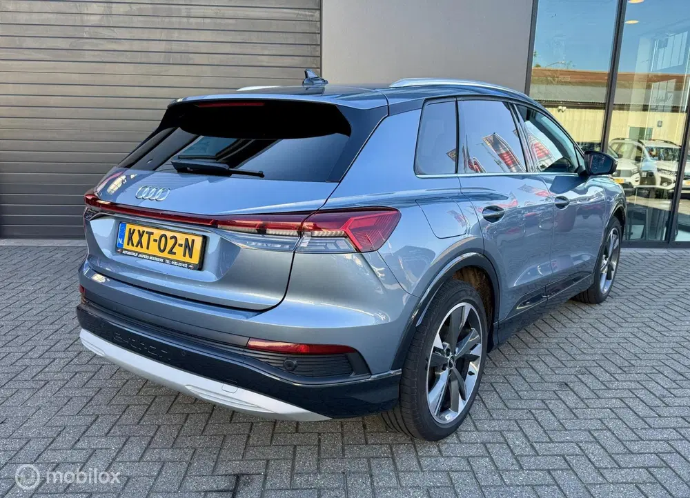 Audi Q4 e-tron 40 S edition 77 kWh Platinum Pack uit 2022, foto 5