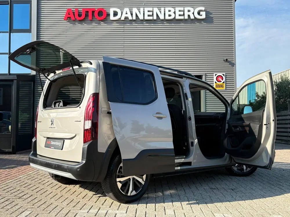 Peugeot Rifter 1.2 Puretech GT-Line AUTOMAAT uit 2020, foto 3