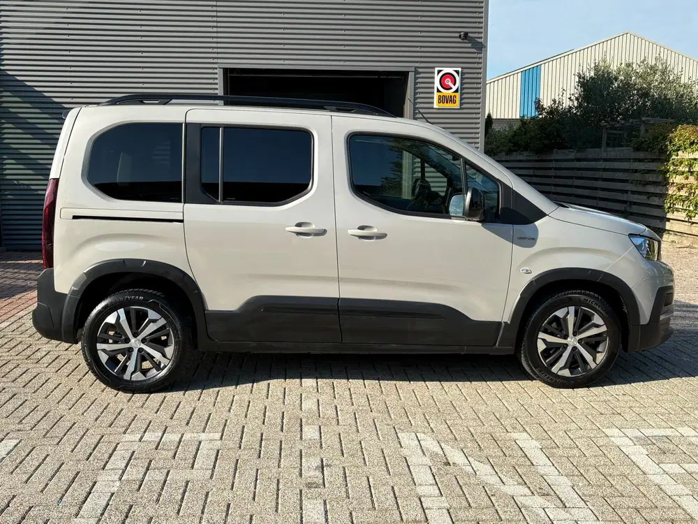 Peugeot Rifter 1.2 Puretech GT-Line AUTOMAAT uit 2020, foto 6