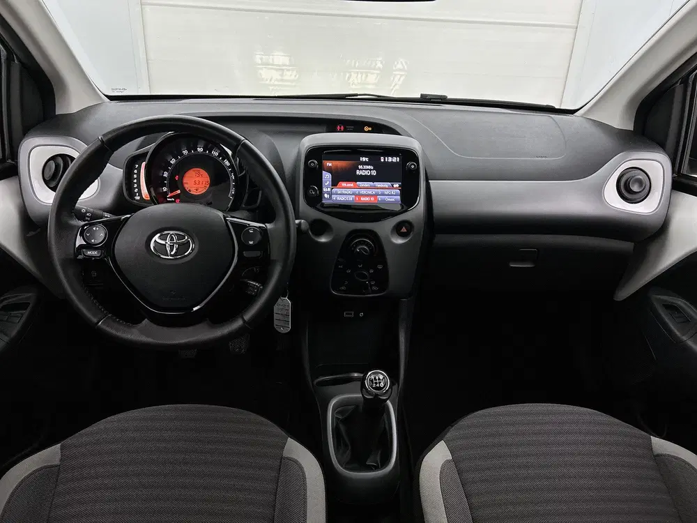 Toyota Aygo 1.0 VVT-i x-play limited uit 2019, foto 4