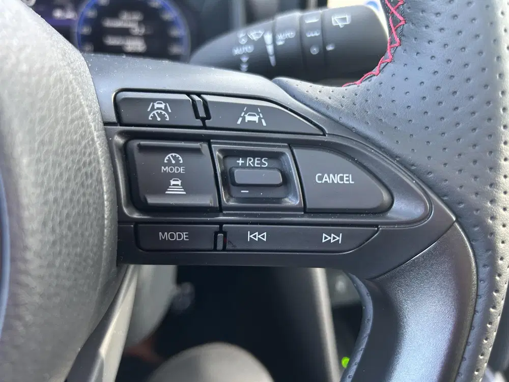 Toyota Yaris Cross 1.5 Hybrid 130 GR SPORT uit 2024, foto 11