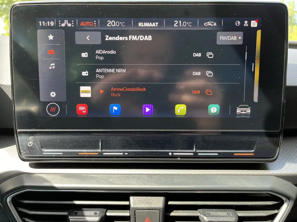 SEAT Leon 1.0 eTSI Style Business Intense uit 2022, foto 6