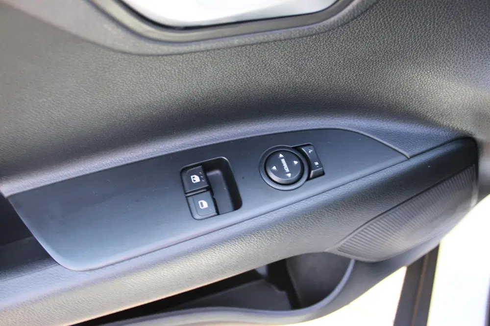 Kia Stonic 1.0 T-GDi MHEV DynamicLine Climate control uit 2023, foto 12
