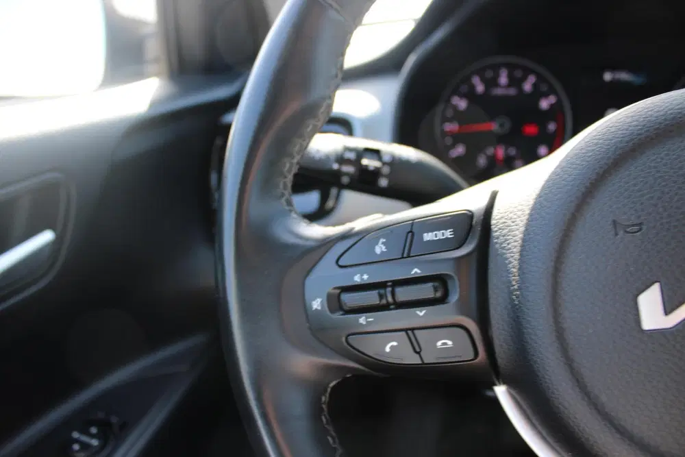 Kia Stonic 1.0 T-GDi MHEV DynamicLine Climate control uit 2023, foto 14