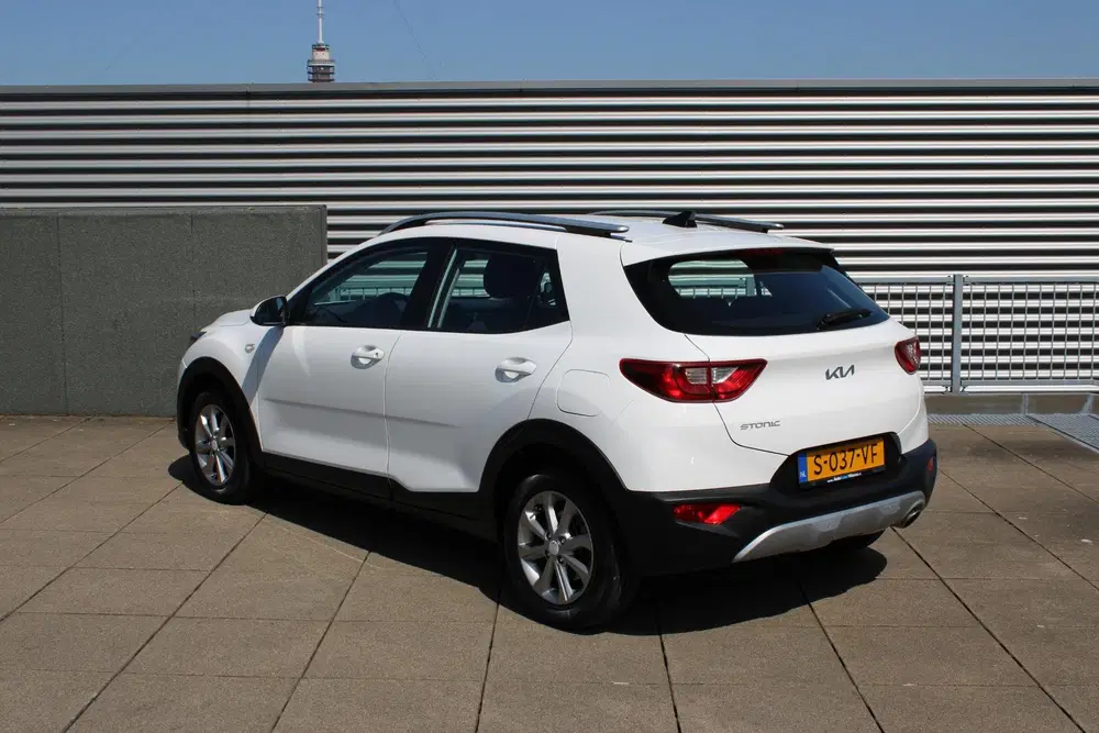 Kia Stonic 1.0 T-GDi MHEV DynamicLine Climate control uit 2023, foto 4