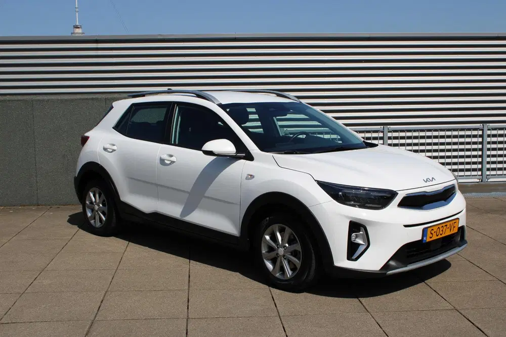 Kia Stonic 1.0 T-GDi MHEV DynamicLine Climate control uit 2023, foto 8
