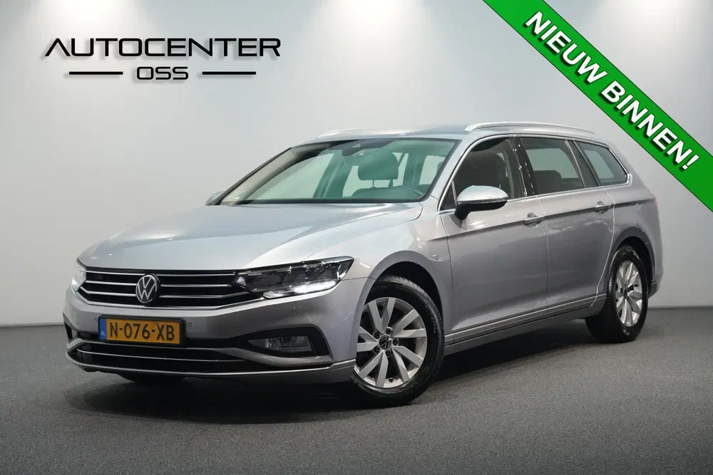 Volkswagen Passat 1.5 TSI DSG ✅ NAVI ✅ AFNEEMBAR uit 2022