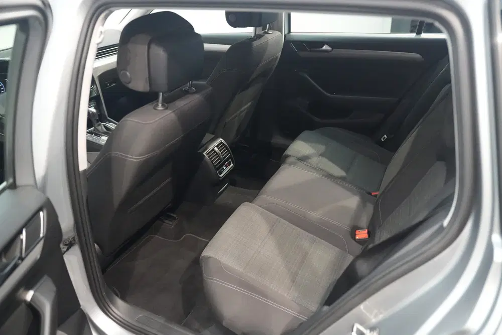 Volkswagen Passat 1.5 TSI DSG ✅ NAVI ✅ AFNEEMBAR uit 2022, foto 10