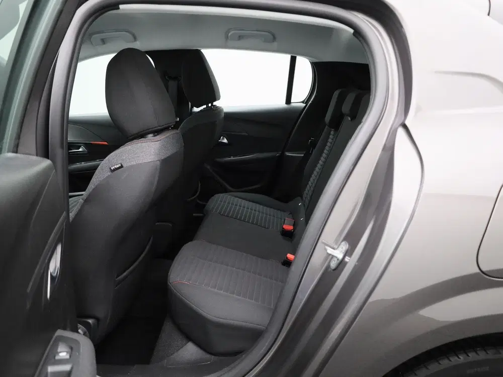 Peugeot 208 1.2 PureTech Active Pack uit 2023, foto 10