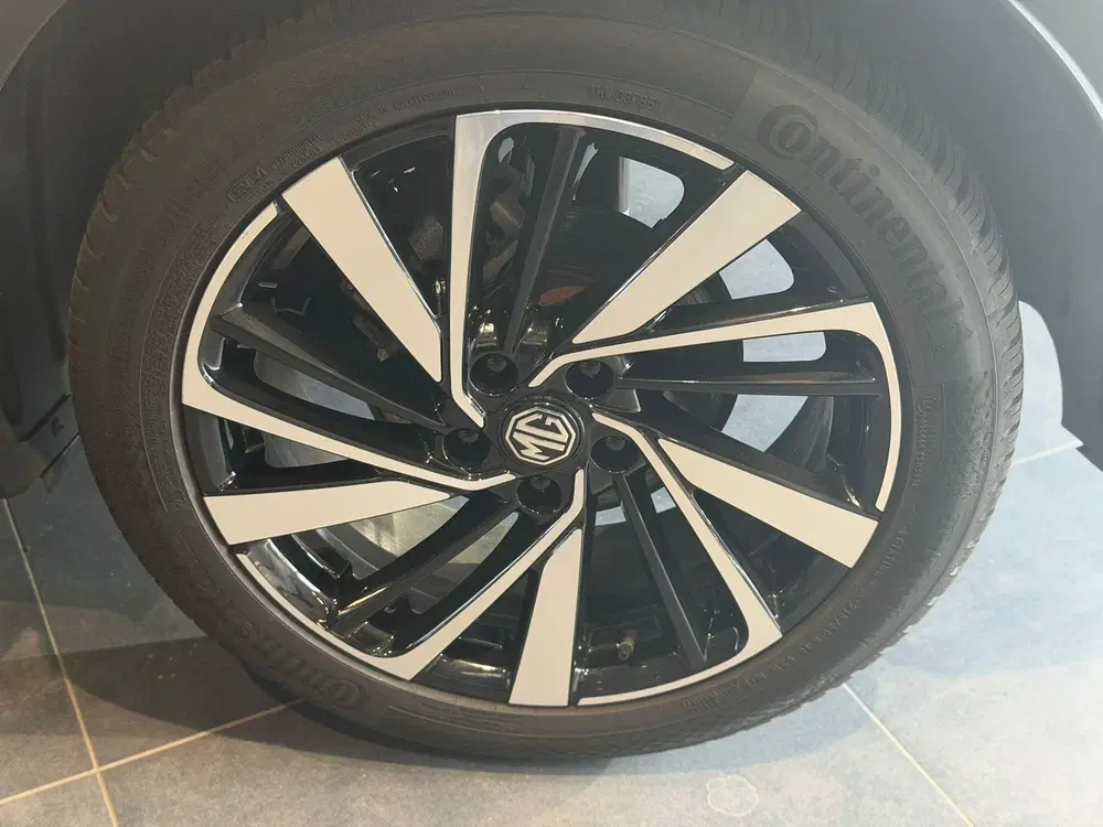 MG ZS 1.5 Hybrid+ Aut. Luxury uit 2025, foto 12