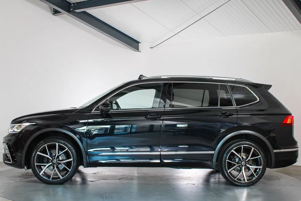 Volkswagen Tiguan Allspace 1.5 TSI R-Line Business+ 7-Persoo uit 2022, foto 9