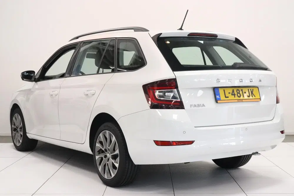 Skoda Fabia 1.0 TSI Business Edition uit 2021, foto 6