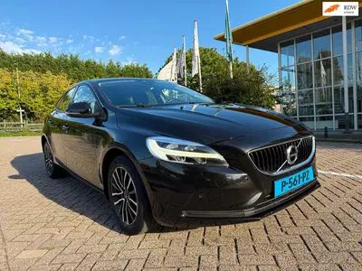 Volvo V40 2.0 D2 Kinetic_Klaar voor de Taxi_NETTE AU uit 2019