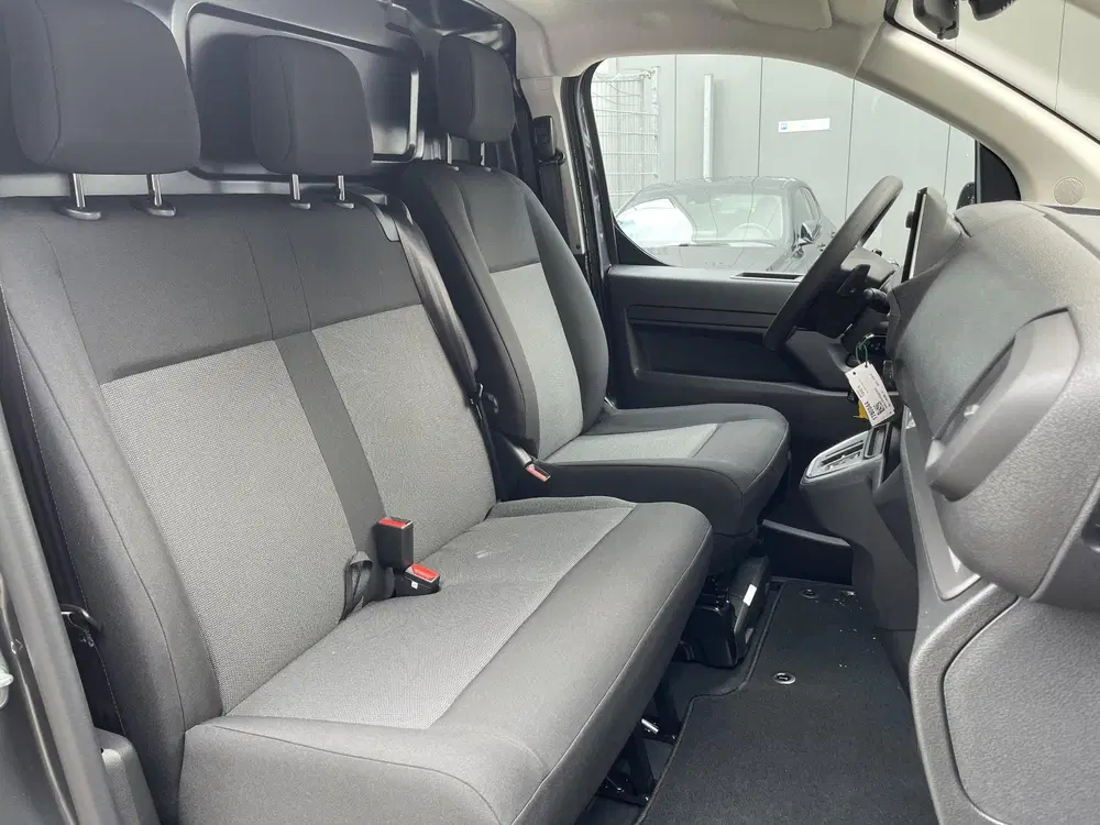 Toyota Proace Long Challenger Extra Range Lo uit 2024, foto 13