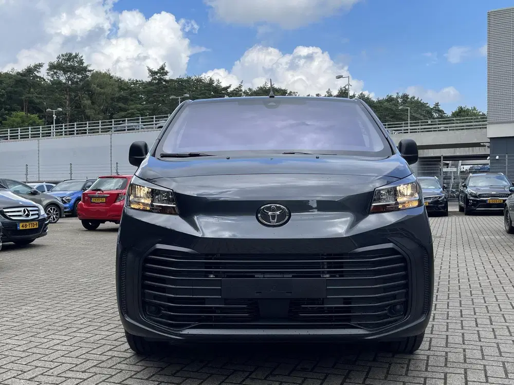 Toyota Proace Long Challenger Extra Range Lo uit 2024, foto 4