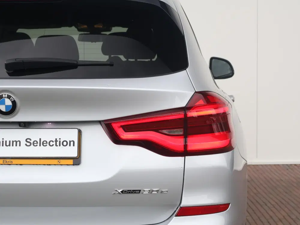 BMW X3 xDrive30e eDrive Edition uit 2021, foto 14