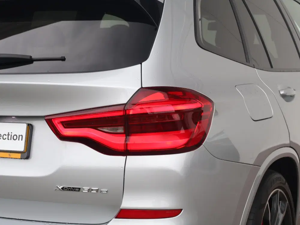 BMW X3 xDrive30e eDrive Edition uit 2021, foto 15