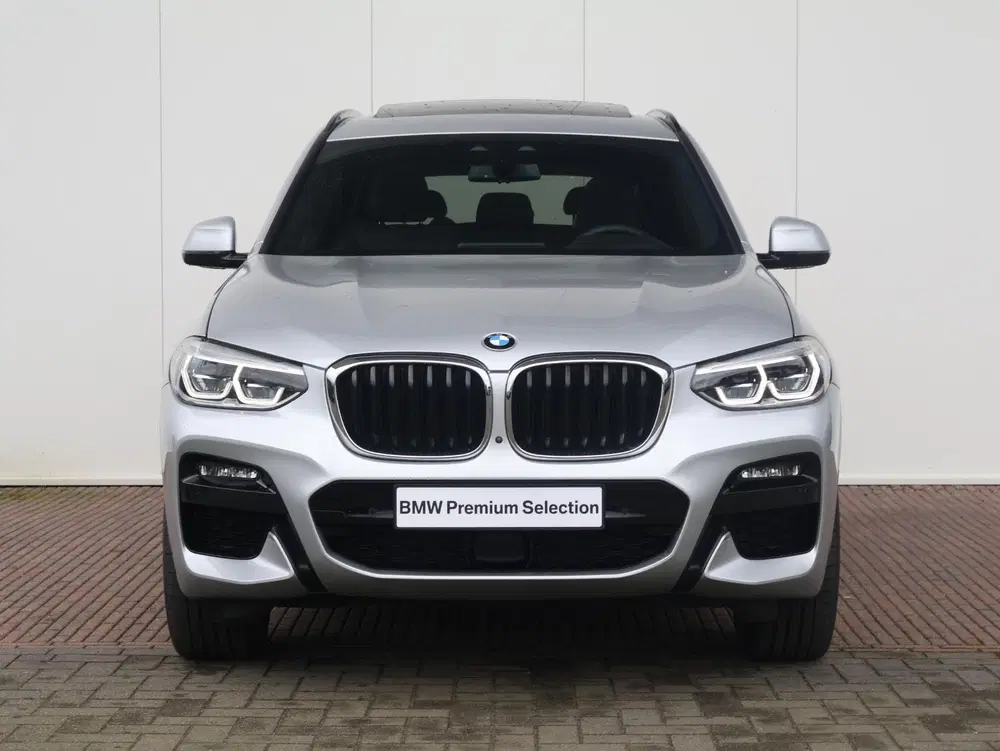 BMW X3 xDrive30e eDrive Edition uit 2021, foto 4