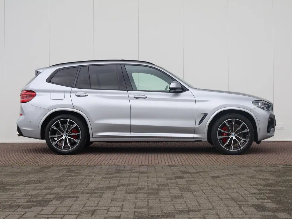 BMW X3 xDrive30e eDrive Edition uit 2021, foto 8