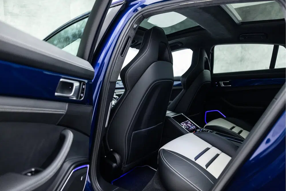 Porsche Panamera 2.9 4S E-Hybrid uit 2021, foto 13