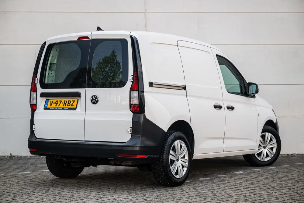 Volkswagen Caddy 1.5 TSI 114pk DSG Style uit 2021, foto 2