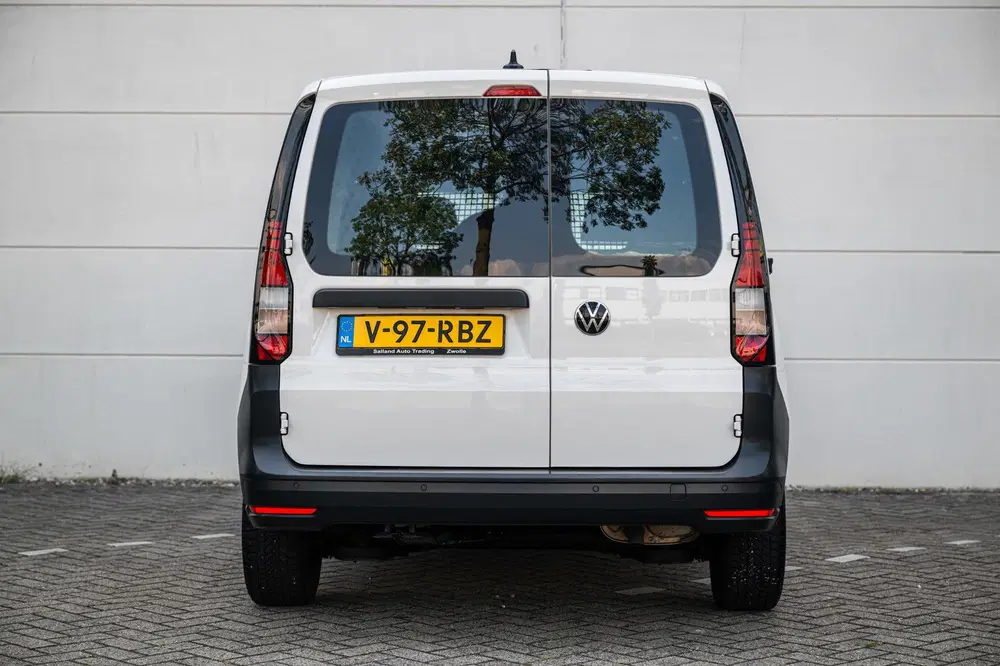 Volkswagen Caddy 1.5 TSI 114pk DSG Style uit 2021, foto 9