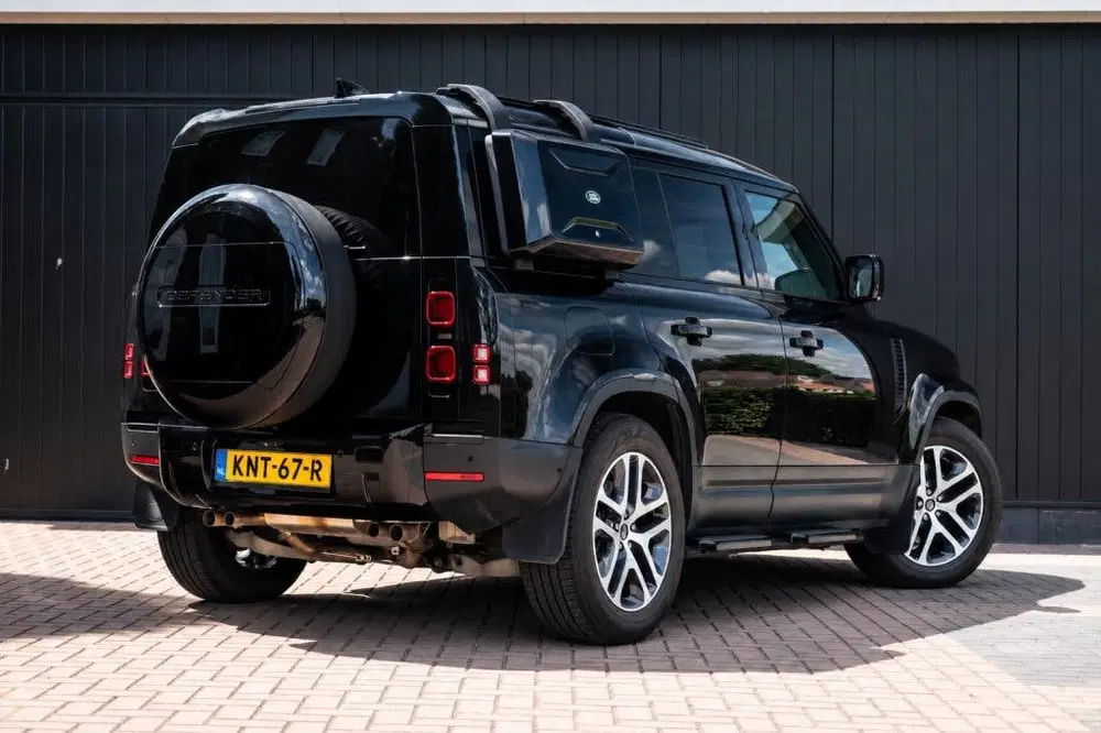 Land Rover Defender 110 2.0 P400e S uit 2024, foto 14