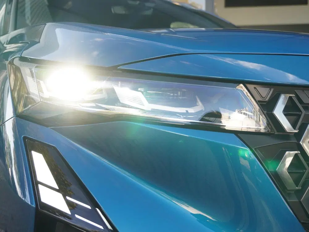 Renault Austral 1.2 full hybrid 200 esprit Alpine uit 2026, foto 6