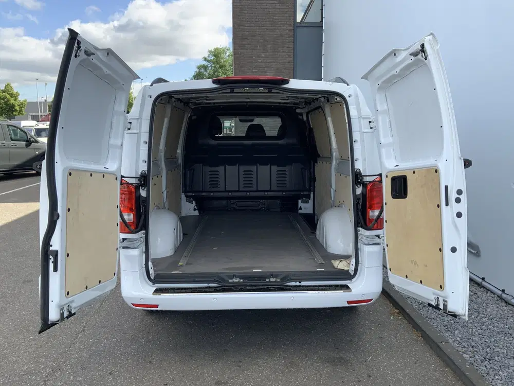 Mercedes-Benz Vito Automaat 116 CDI Lang 2 Airco Cruise 3 Zi uit 2021, foto 12