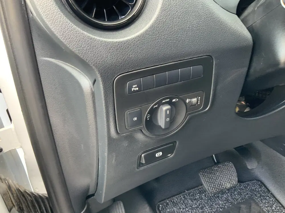 Mercedes-Benz Vito Automaat 116 CDI Lang 2 Airco Cruise 3 Zi uit 2021, foto 8