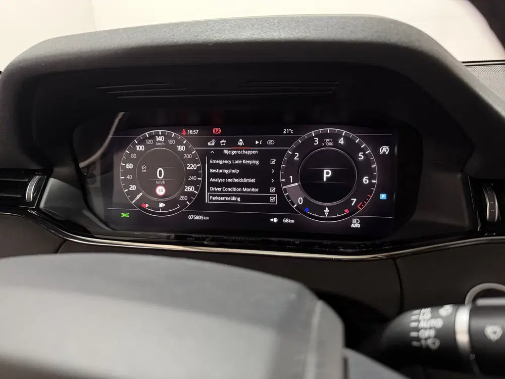 Land Rover Range Rover Evoque 2.0 P200 AWD R-Dynamic HSE uit 2019, foto 13