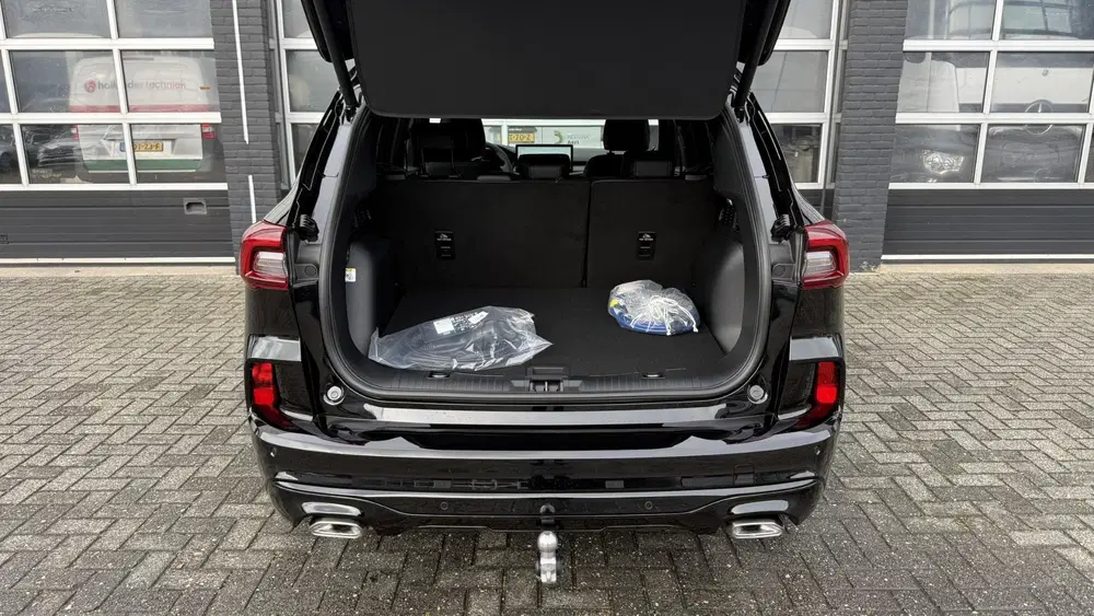 Ford Kuga 2.5 PHEV ST-Line X uit 2026, foto 6