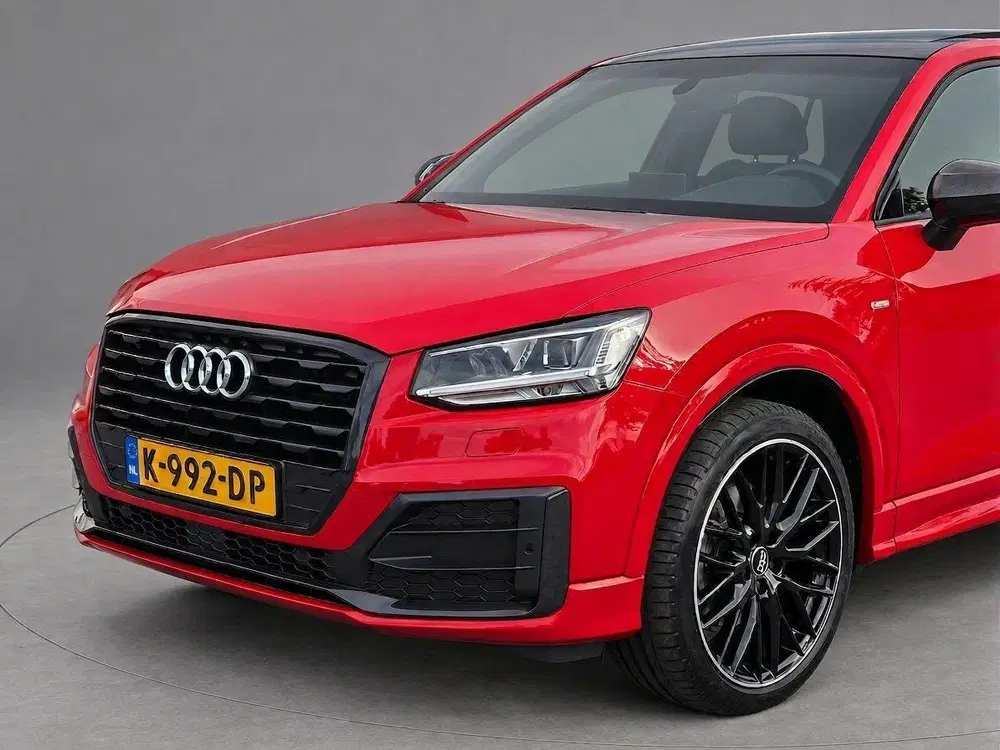 Audi Q2 35 TFSI S Edition 2x S-line uit 2020, foto 8