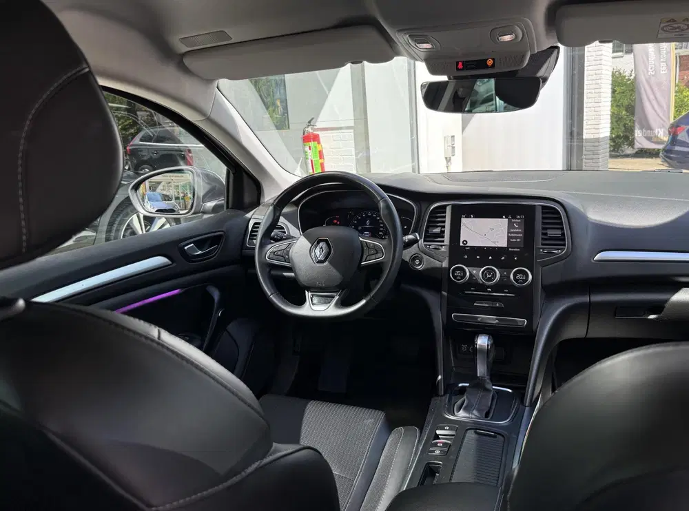 Renault Megane Mégane Estate 1.3 TCe Intens Aut. uit 2022, foto 5