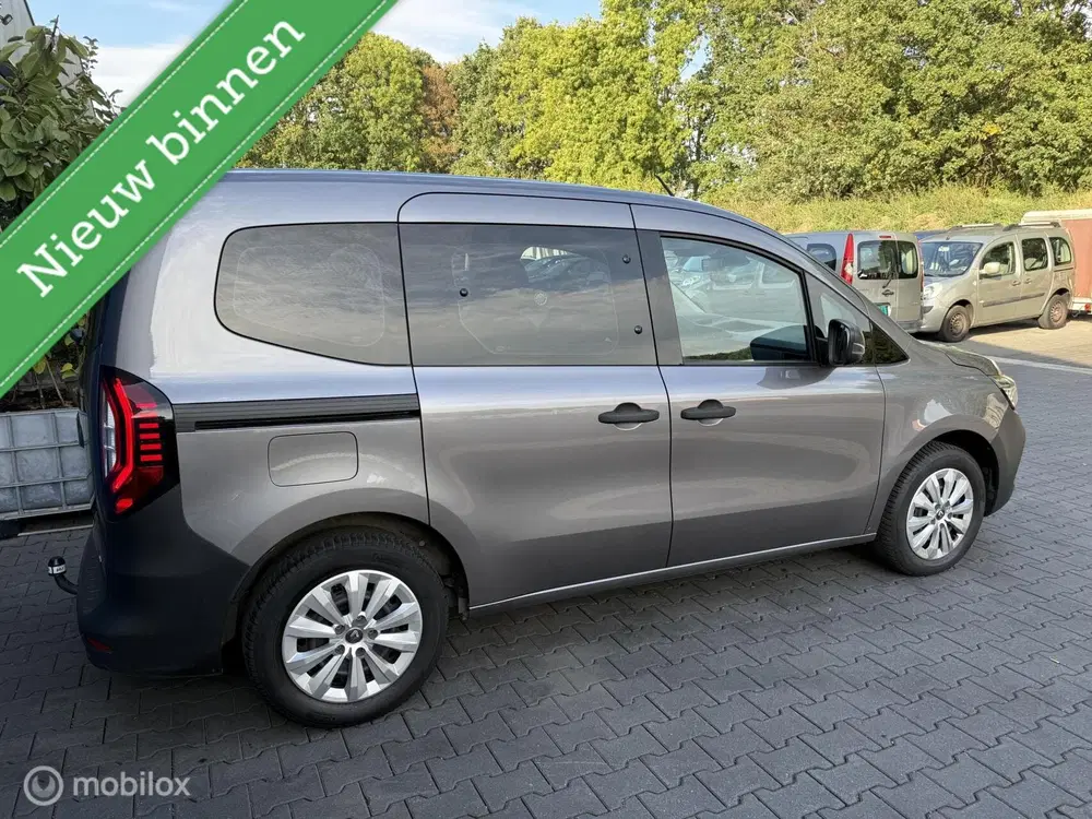 Renault Kangoo 1.3 TCe uit 2022, foto 6