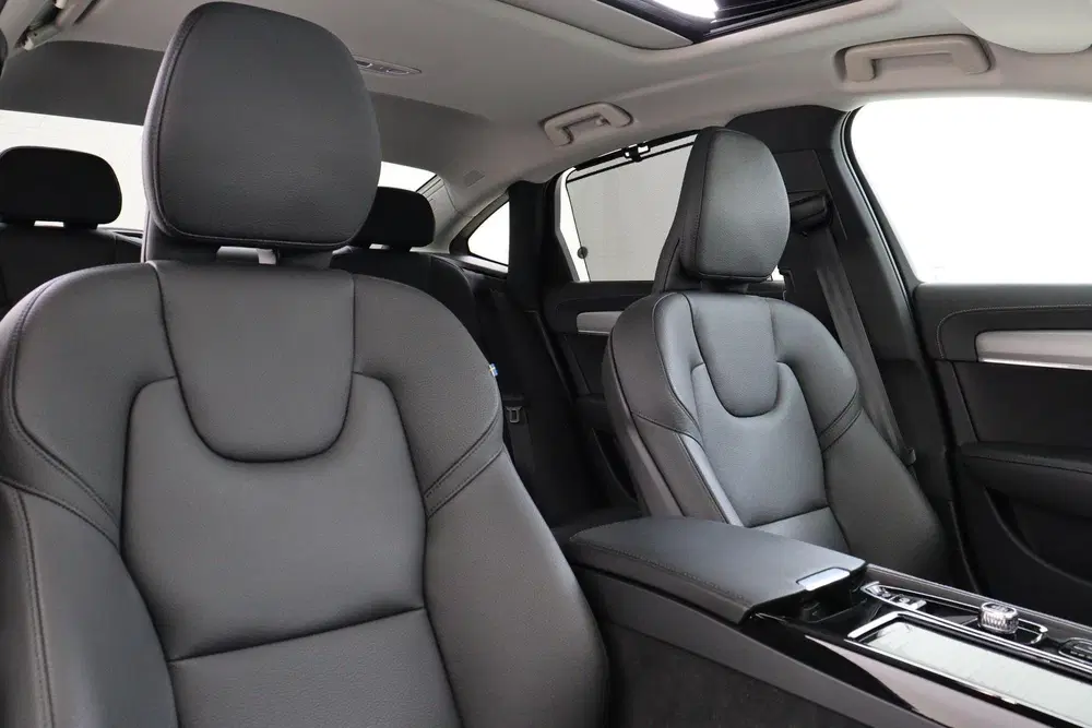 Volvo S90 T8 AWD ULTIMATE DARK -PANO.DAK uit 2024, foto 14