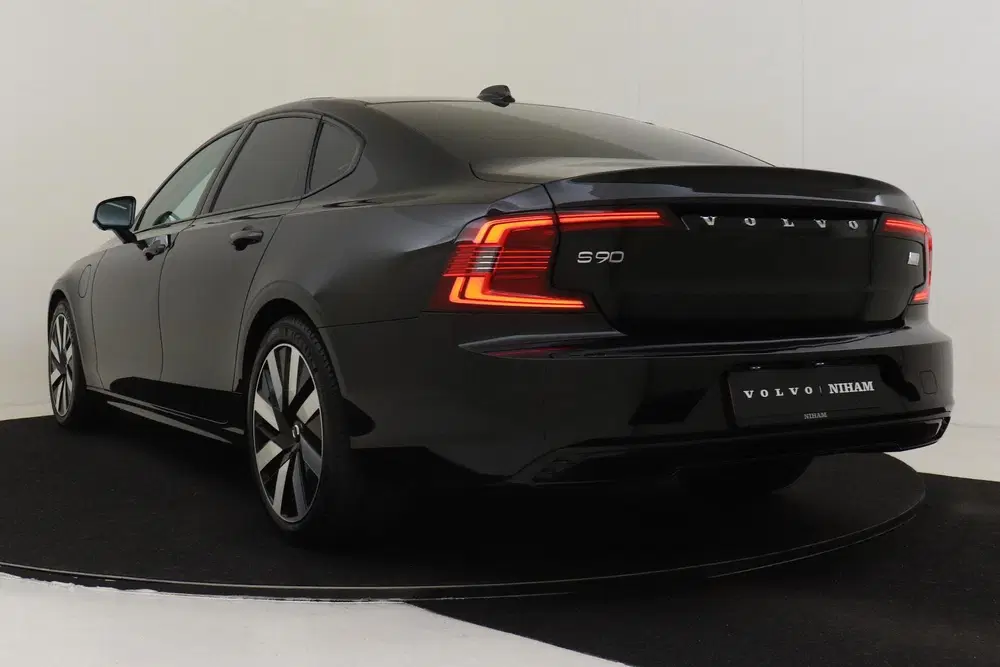 Volvo S90 T8 AWD ULTIMATE DARK -PANO.DAK uit 2024, foto 5