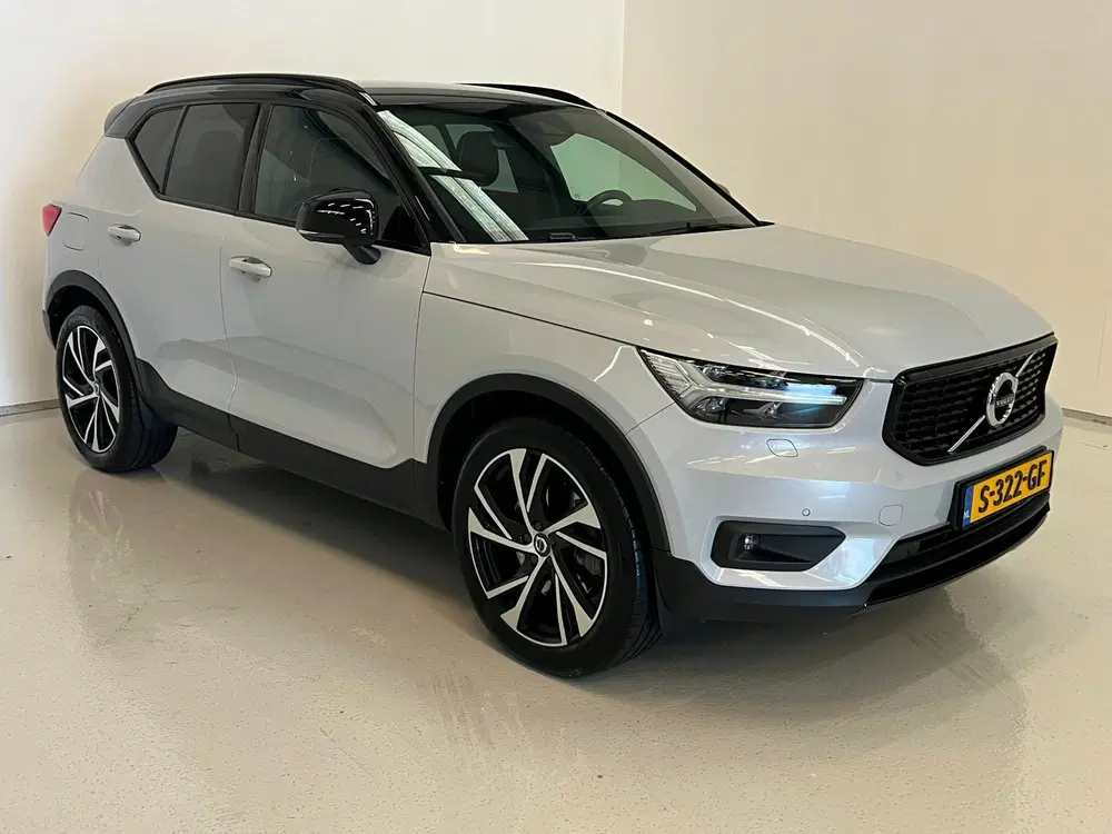 Volvo XC40 1.5 T5 Recharge uit 2022, foto 2
