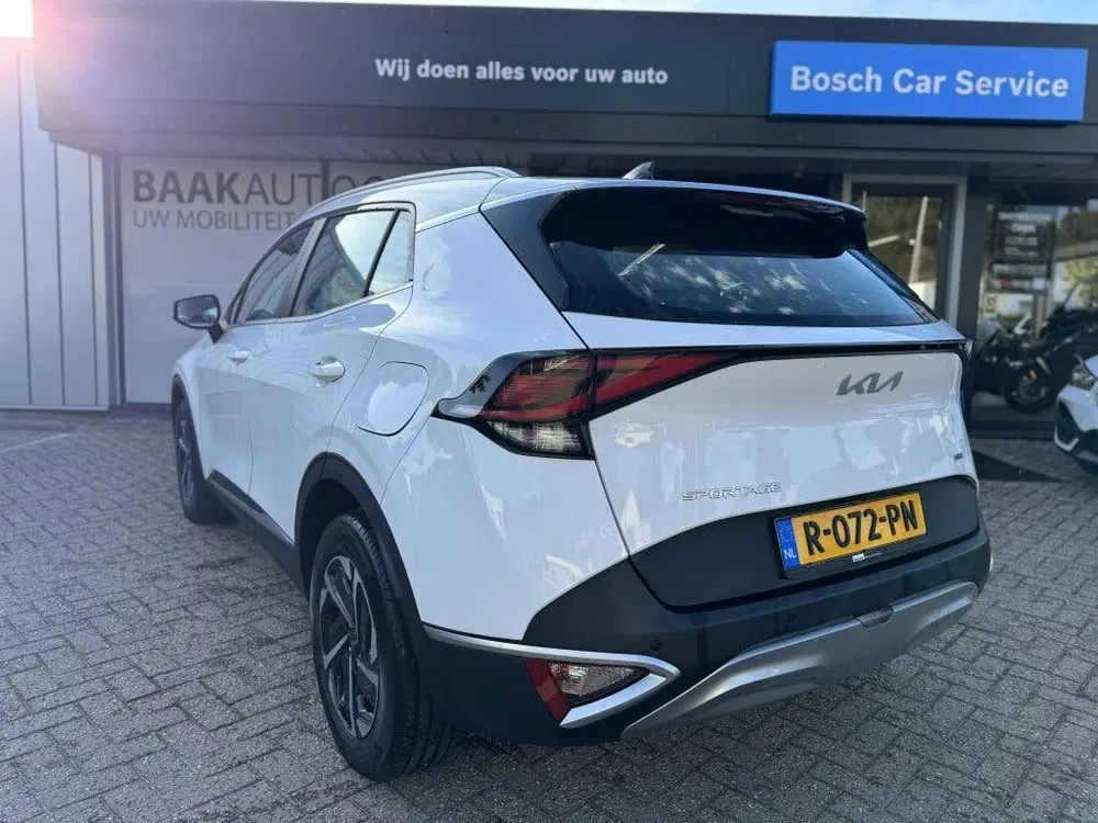 Kia Sportage 1.6 T-GDi Hybrid DynamicLine uit 2022, foto 4